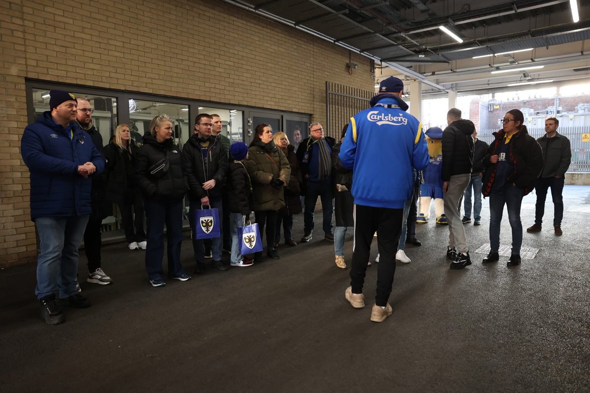 StuartdDeacons's tweet image. Did you know we have been at PL for nearly 5️⃣ years with the anniversary on the 3rd November!!

Join me tomorrow at 11am for a stadium tour of our fantastic home.

🔵 Home Changing Room
🟡 Managers Room
🔵 Pitchside
🟡 Museum

#afcw 

Book here now 🔗 tinyurl.com/PLTOURS1