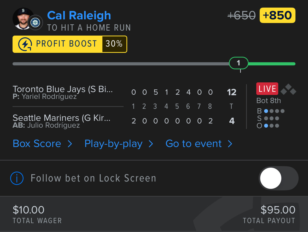 degenerate1397's tweet photo. LETS GO BLUEJAYS !!!!!!!

Another fire night live betting on the game last night 🔥🔥🔥

Blue jays hitters all came to swing last night. Let’s hope they can keep this up the next 2 games. https://t.co/XuStRrq2uO