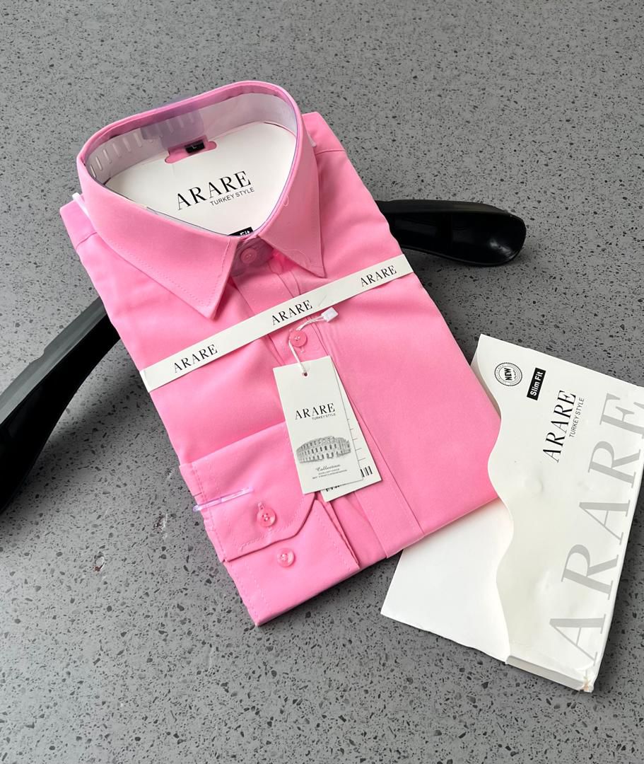 sharp_haus's tweet image. The perfect office shirt. Crisp. Classy. Confident. Dress smart, make moves. 👔 #OfficeShirts #WorkStyle #FormalWear #CorporateFashion #MensStyle