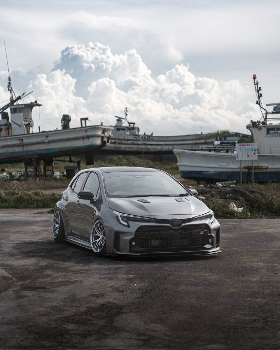 tCVAMnI8hHMzTYc's tweet image. なんてことないただのど田舎の港で撮った写真がバカ盛れた😎
そして誰かの性癖に刺さってくれたら嬉しいです。
#どこかの誰かに刺さればそれで良い