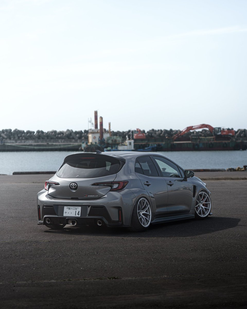 tCVAMnI8hHMzTYc's tweet image. なんてことないただのど田舎の港で撮った写真がバカ盛れた😎
そして誰かの性癖に刺さってくれたら嬉しいです。
#どこかの誰かに刺さればそれで良い