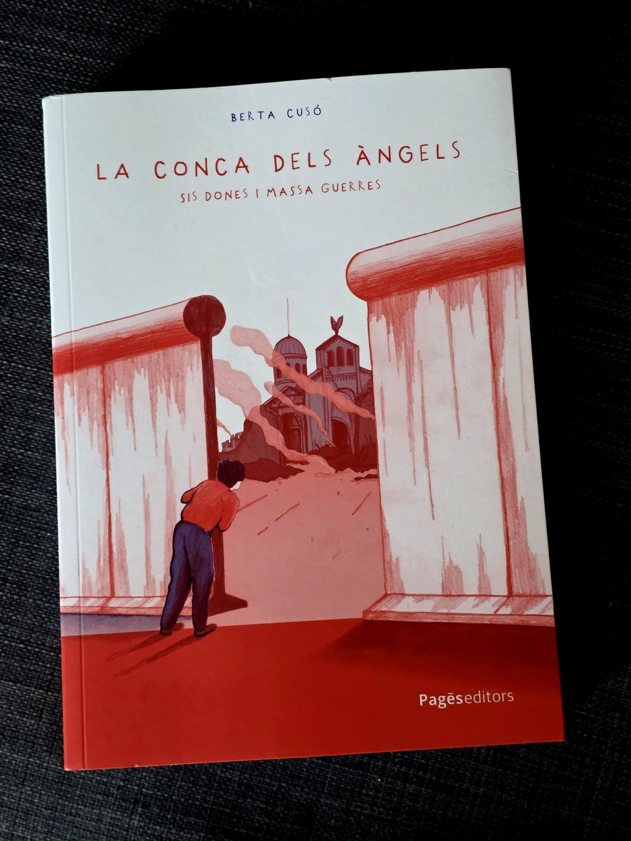 Seis mujeres. Seis relatos de la guerra desde diferentes tiempos y lugares que comparten mirada, que coinciden en el dolor, en la pérdida, que nos recuerdan que las guerras siempre las pierden los mismos. 
<a href="/PagesEditors/">Pagès Editors</a>