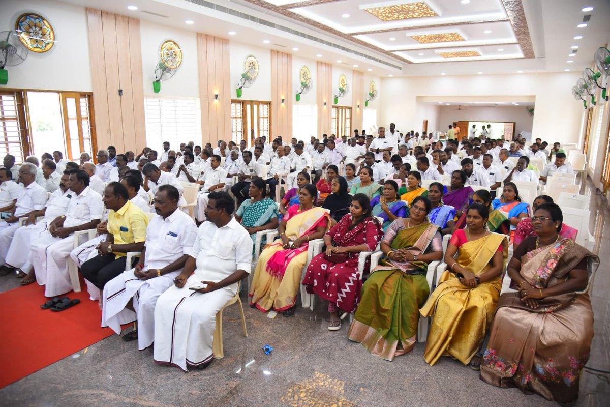 நாகை மாவட்ட கழக செயலாளரும் தமிழ்நாடு மீன் வளர்ச்சிக் கழகத் தலைவருமான திரு. <a href="/NGowthamandmk/">என்.கெளதமன்</a> அவர்களின் ஏற்பாட்டில் மாநில - மாவட்ட கழக நிர்வாகிகள் ஒன்றிய நகர பேரூர் கழக செயலாளர் - நிர்வாகிகள், மாவட்ட சார்பு அணி நிர்வாகிகள், கிளை - வார்டு கழக செயலாளர்கள் - நிர்வாகிகள், BLA 2 - BDA