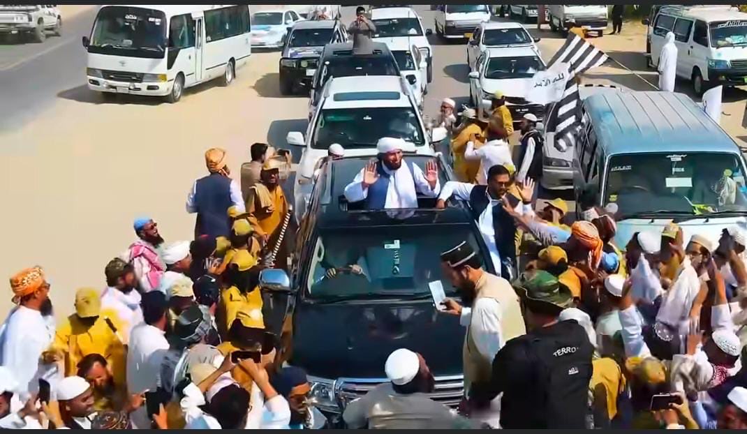 iFazliGhafoor's tweet photo. شکریہ لکی مروت۔ آپکی محبتوں کے مقروض رہینگے https://t.co/e6MrmxMPAl