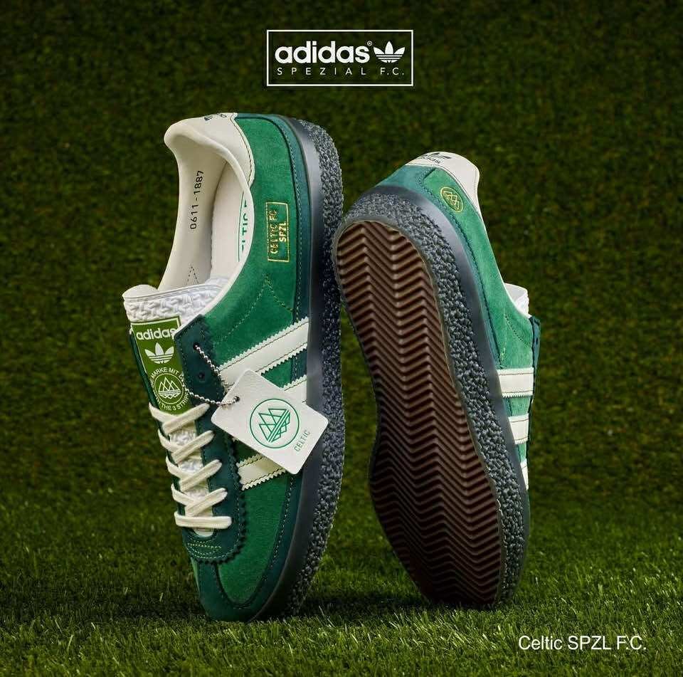 nunovalinhas's tweet photo. Okay π€€
#CelticFC #adidas #adidasSpezialFC #SPZLFC https://t.co/cDyawBeCcr