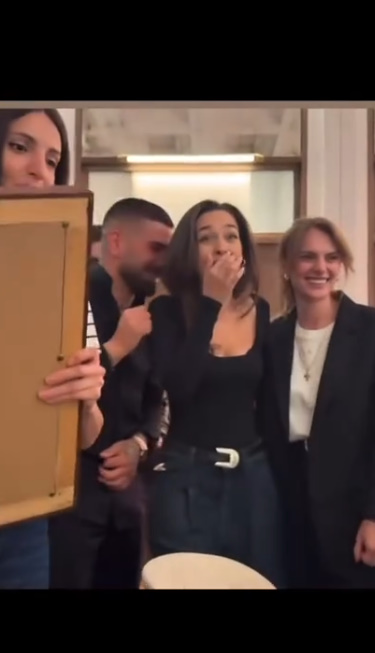 sunglassesmma's tweet image. 🚨Ilia Topuria Spotted With His New Girlfriend After Divorcing His Wife!!!!
#UFC #MMATwitter