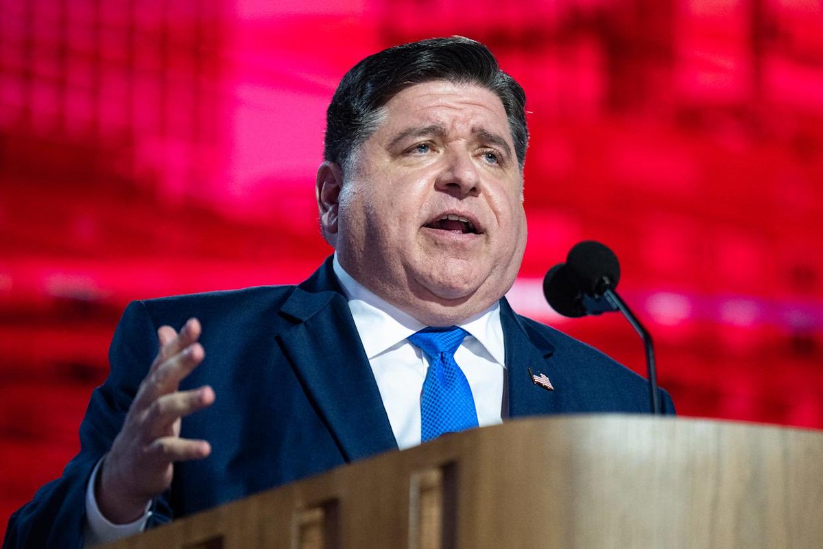 LeadingReport's tweet image. BREAKING: Gov. JB Pritzker has released partial tax records showing he and his wife reported more than $1.4 million in income from gambling.