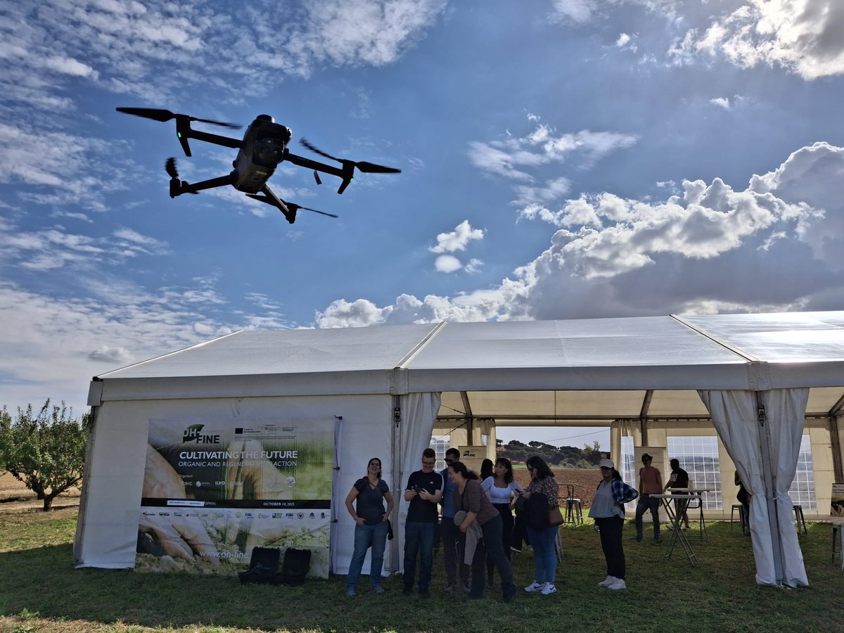 irnasa_csic's tweet image. Esta semana hemos celebrado las IV Jornadas de Excelencia #IRNASA-CSIC, un evento interno que nos refuerza y nos proyecta hacia el futuro. Hoy las hemos cerrado con @CarteaElena, vicepresidenta adjunta de @CSIC_VAACT, y una visita a la Finca Muñovela.