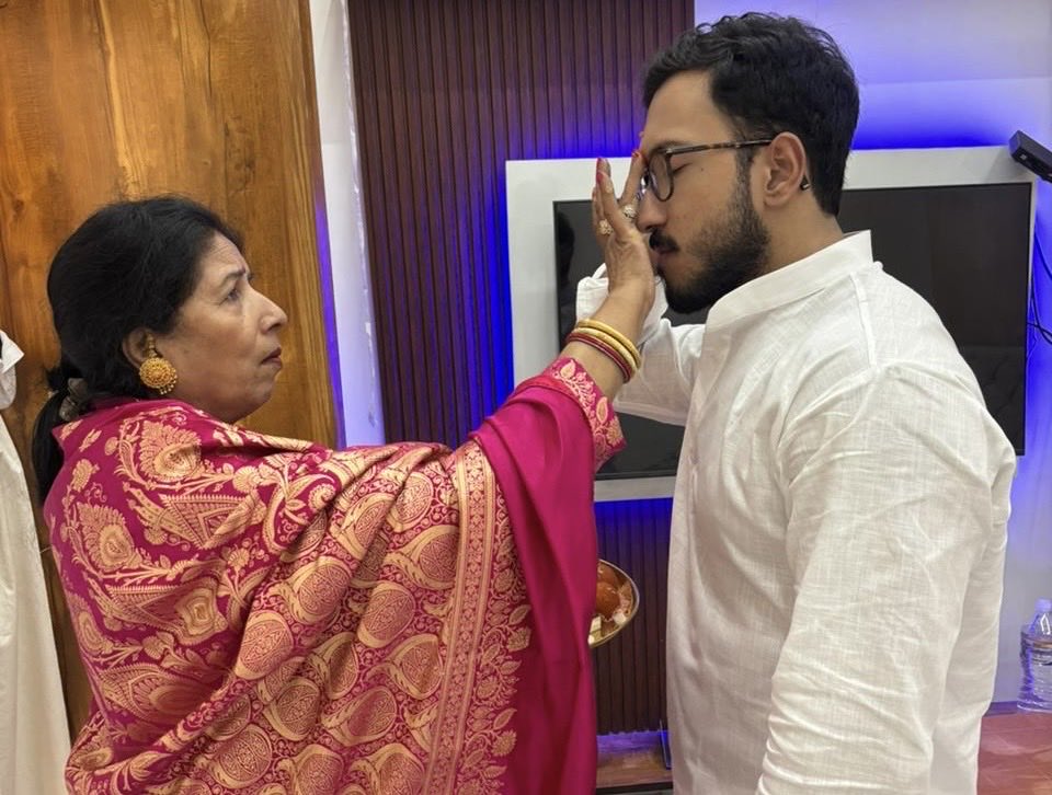 yashpaswanin's tweet photo. आज अलौली विधानसभा के प्रत्याशी के रूप में नामांकन दाखिल किया। https://t.co/snzIMIwIj5