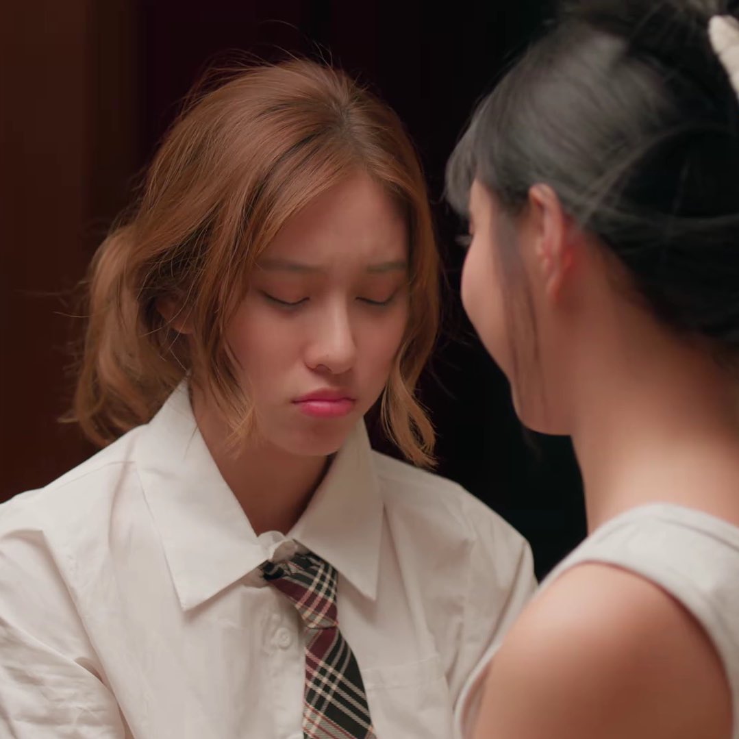 arhoungpamily's tweet image. print é um neném e eu posso provar, sério
QUEENDOM THE SERIES EP11
#QueendomEP11