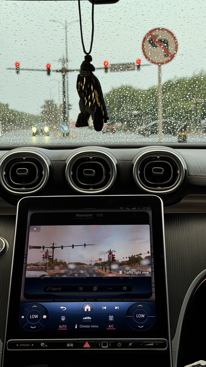 آمنة النعيمي tweet media