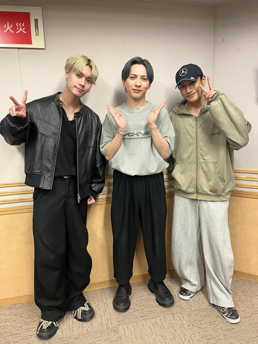 THE JET BOY BANGERZ から #YUHI さんと #AERON さんに ご出演いただき