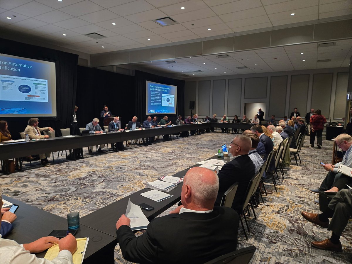 FUELIowa is in Chicago this week representing our members at the Energy Marketers of America (EMA) Fall Meeting and the NACS Show. Key topics include year-round E15, the swipe fee settlement and related legislative efforts, penny shortages affecting retailers, cargo tank vapor
