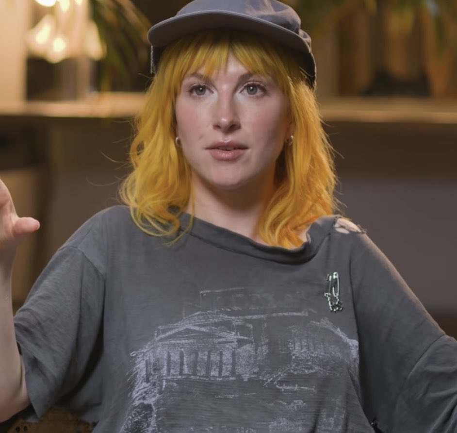 Jack Antonoff talks to Hayley Williams about the insanity of concert ticket pricing in <a href="/RollingStone/">Rolling Stone</a> interview: 

“When [people] enter that room, people are supposed to be the same. There’s all these things turning venues into a free market, where one person pays face value,