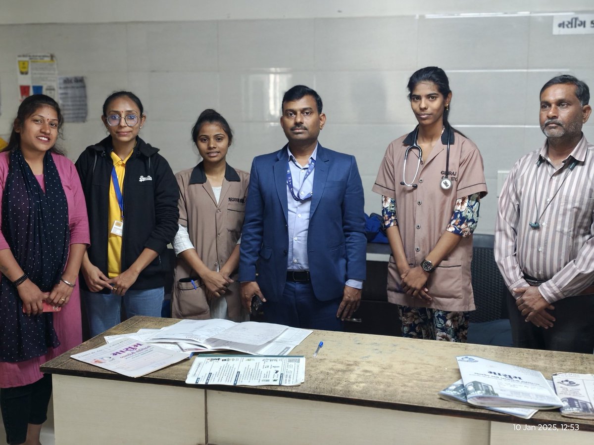 યુવાઓને તાલીમબદ્ધ કરી રોજગારીની નવી દિશા બતાવતું નાબાર્ડ… 

ગ્રામ્ય વિસ્તારના યુવાનોને તાલીમબદ્ધ કરીને પગભર બનાવવા માટે નાબાર્ડએ વર્ષ 2023-24માં ₹11.56 લાખની સહાય કરી; નાબાર્ડની તાલીમ થકી રોજગારી મેળવનાર મોરબીના દિવ્યા વાઘેલાએ પરિવારને આર્થિક સહયોગ આપવાની સાથે પોતાનો અધૂરો