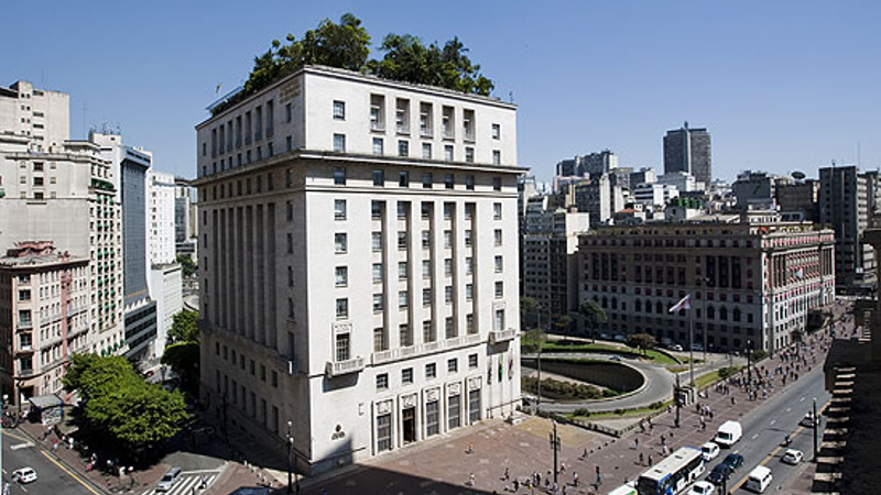 leosoares_sp's tweet image. 🎓 A Prefeitura de São Paulo abriu 250 vagas para os Programas de Residência em Gestão Pública e Jurídica!
Bolsas de até R$ 3.449,49, com formação prática e supervisão em órgãos municipais.
Inscrições até 24 de outubro no site do Instituto AOCP. 💼📚
#prefsp #gestãopública #sp