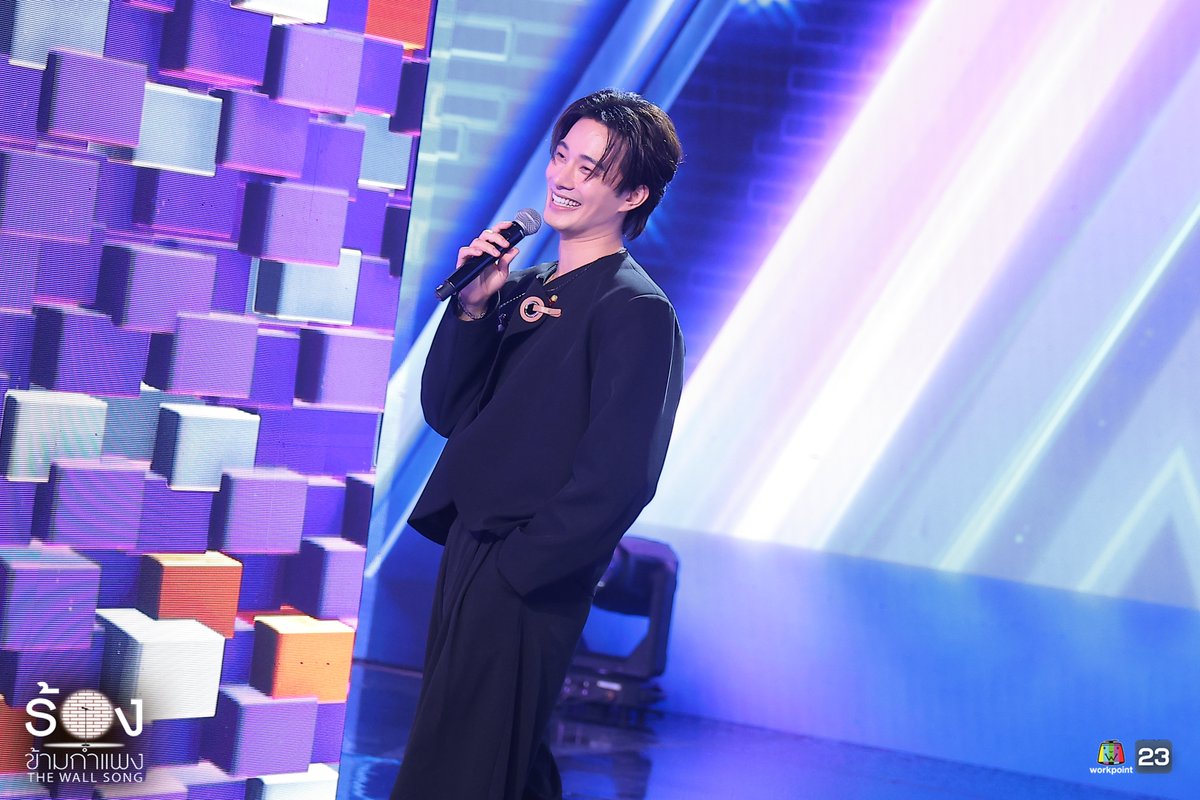 thewallsong's tweet photo. ❌ Failed ปิดท้ายไปอีกคู่
SUPERSTAR “บี้ ธรรศภาคย์”
นักร้องหลังกำแพง “ออฟโรด กันตภณ”
::: ทายไม่ถูก แม้จะมีคำใบ้ และผู้ช่วยบอกเฉลยออกมาให้แล้ว โดนแกงแบบราบคาบ ทายผิดปิดท้ายไปในสัปดาห์นี้

#ร้องข้ามกำแพง #WorkPoint23 #บี้ธรรศภาคย์ #biexu1991 #offroadKTP #ออฟโรด https://t.co/cNH5VxHU0u