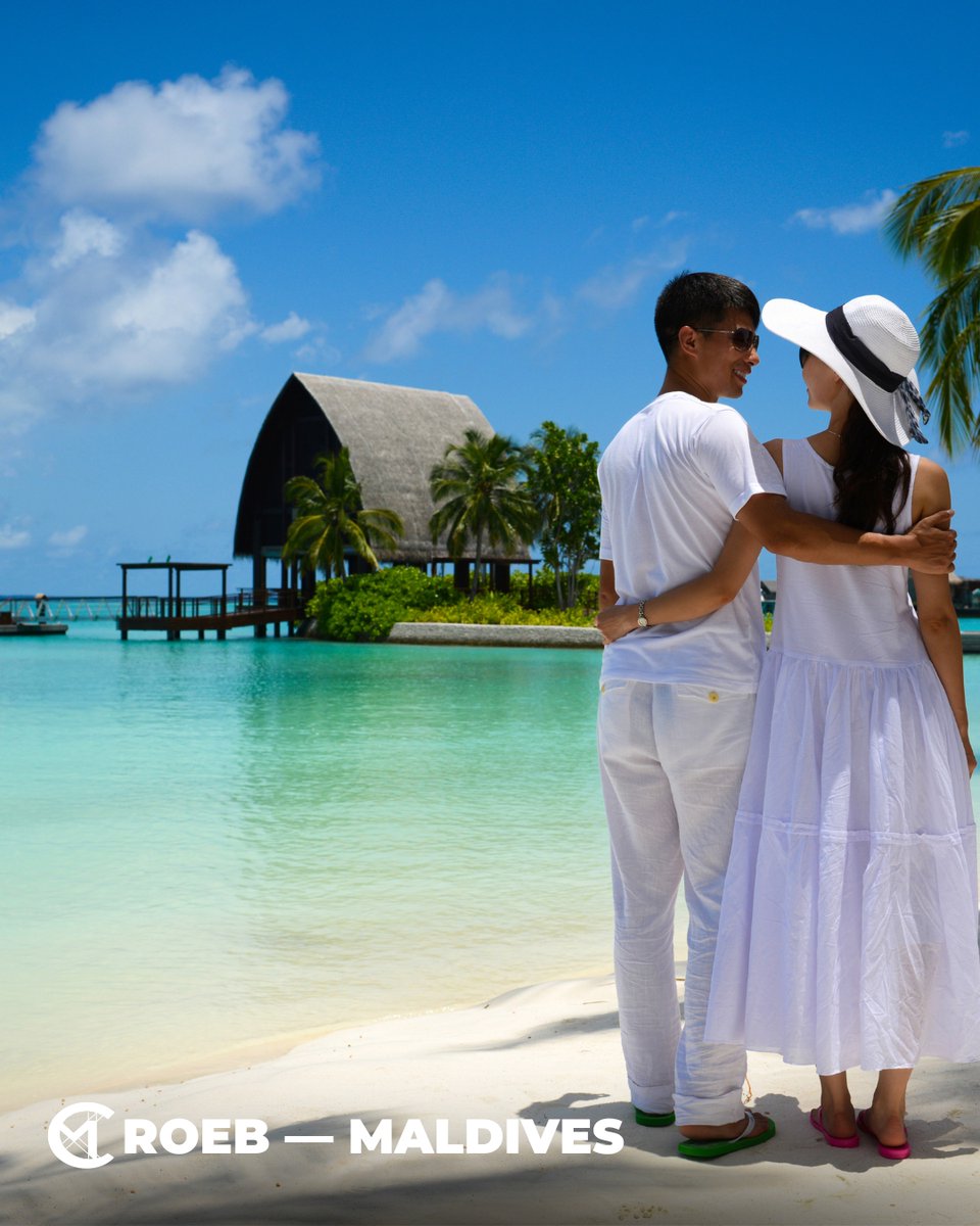 cmroeb's tweet image. 🚤 Maldives agenda: Eat. Swim. Sunbathe. Repeat. ☀️🌊
 🏖️ Packing Tips for the Maldives — 💡 Pro Tip: Pack Light and Breathable Clothes! The Maldives is warm year-round—bring swimsuits, light fabrics, and reef-safe sunscreen.
#PackingTips #MaldivesEssentials #TropicalTravel