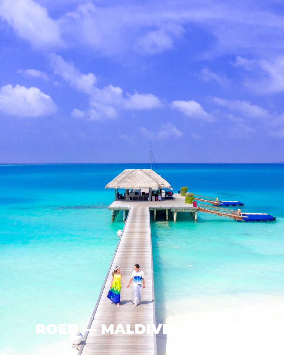 cmroeb's tweet image. 🚤 Maldives agenda: Eat. Swim. Sunbathe. Repeat. ☀️🌊
 🏖️ Packing Tips for the Maldives — 💡 Pro Tip: Pack Light and Breathable Clothes! The Maldives is warm year-round—bring swimsuits, light fabrics, and reef-safe sunscreen.
#PackingTips #MaldivesEssentials #TropicalTravel