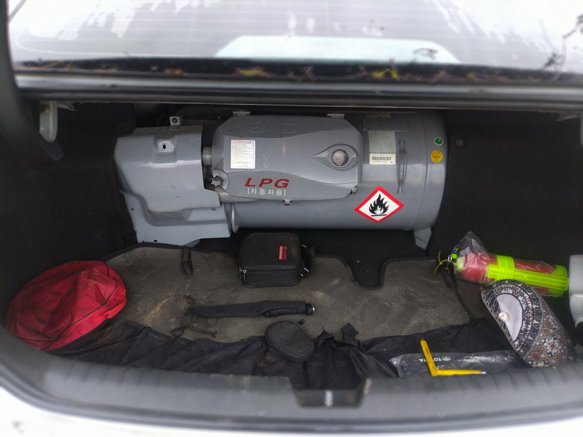 babausuff's tweet image. HYUNDAI SONATA! 2015 
First body paint 
2023 entry on custom.
Untouched engine and gear.
Chilling AC.
LPG (COOKING GAS)
Distress sale. 
Buy and drive 

N14m

Location is ABUJA