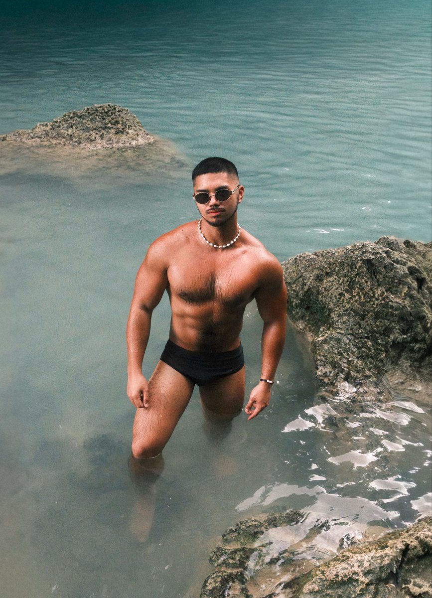 still on that island zen 🪨