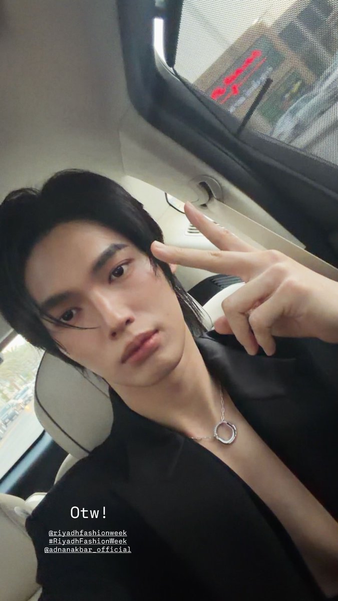 Win's on his way to the event🚗 

<a href="/winmetawin/">Winmetawin</a> #winmetawin