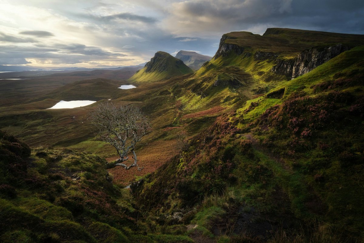 visualsofearth1's tweet photo. Isle of Skye, Scotland https://t.co/MedjaHtLrj