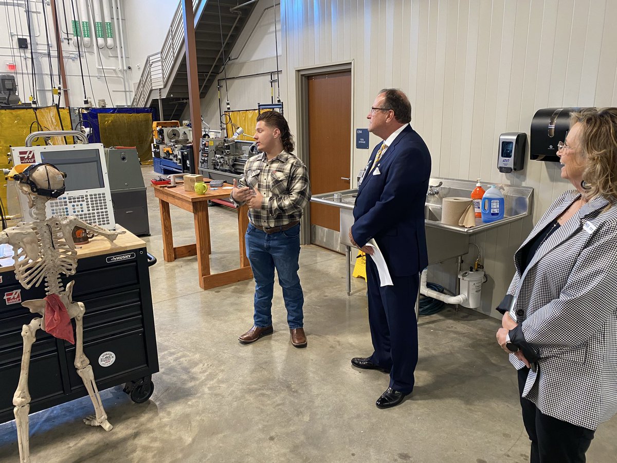 Student led tour of the CTE Center <a href="/HSVk12/">Huntsville City Schools</a> 
Empowered, engaged, and ready for their future!