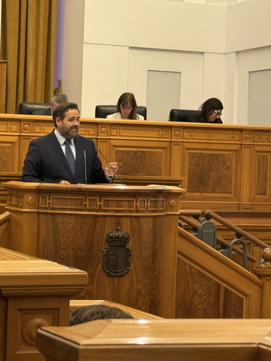 🎤Paco Núñez: “¿Por qué <a href="/garciapage/">Emiliano García-Page</a> sigue traicionando al Tercer Sector,cuando son los que, con gran responsabilidad, trabajan para prestar servicios públicos imprescindibles?”
Son el mejor socio. Son pieza clave del presente e imprescindible para el futuro”
#PacoNuñezPresidente