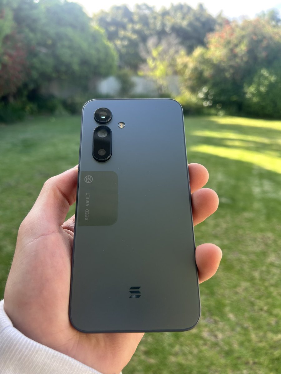 0xJunebox's tweet image. Clearly SA was a bit off the beaten path 

Finally got this in my hand 📱