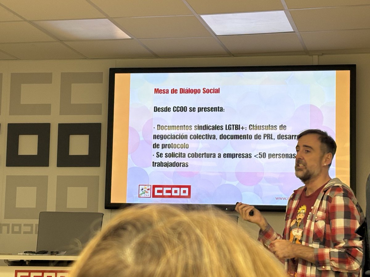 Seguimos jornada #lgtbiqa+ en <a href="/CCOOAragon/">Comisiones Obreras Aragón</a> ahora Normativa con Raúl , importantes Art15 ley 4/2023 nos dice Raúl Garcia de federación #SanidadPública  de <a href="/fssccoo/">FSS-CCOO</a> <a href="/FSCdeCCOO/">FSC-CCOO</a>