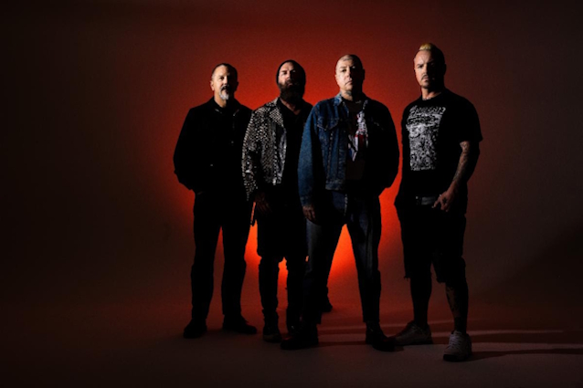 BLABBERMOUTHNET's tweet image. RANCID Releases Cover Of 'Sex & Death' From Upcoming 'Killed By Deaf - A Punk Tribute To Motörhead' blabbermouth.net/news/rancid-re…