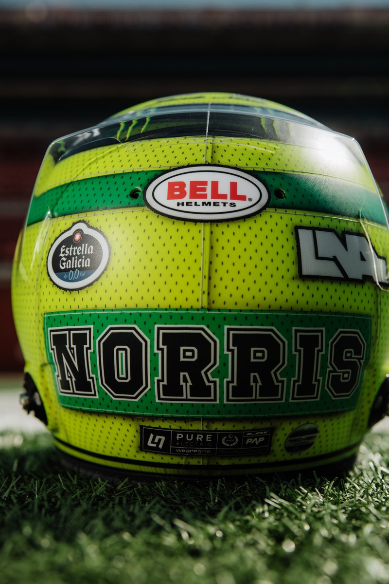 McLarenF1's tweet image. American football meets F1 lid 🔥
#McLaren | #USGP 🇺🇸| @Android 🧡