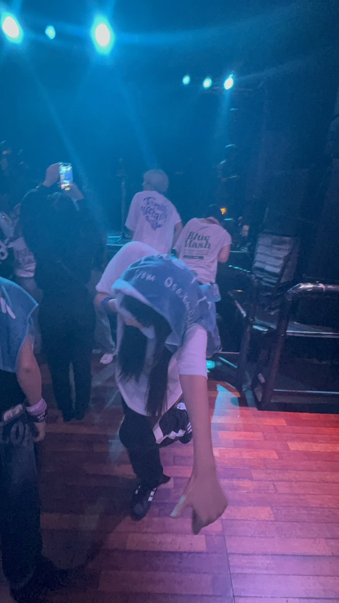 ロックバンド黎明

ほんとライブハウスのおかげで寿命のびてます。プッシュ、Arakezuri、Blue Mash大好き