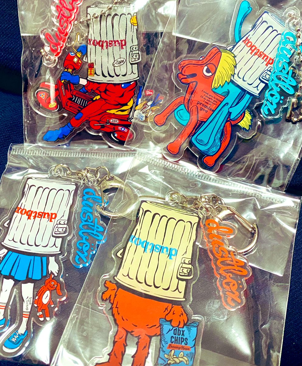 sp8823on's tweet photo. dustbox アクキーほんまに可愛すぎて、なんぼあってもええʕʘ‿ʘʔ💫今後も新作出るかな？ https://t.co/VGXiPIdXJU