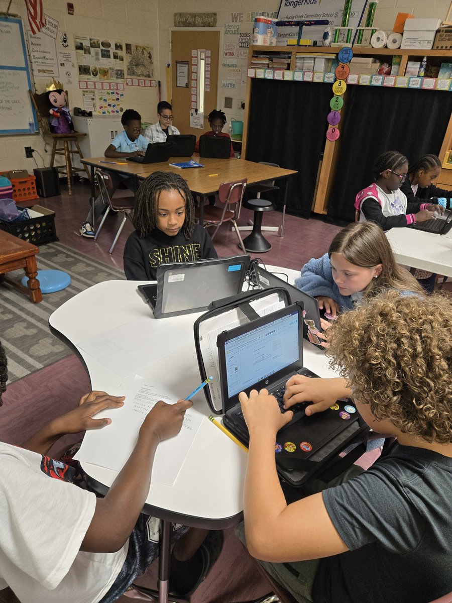 historynerdtchr's tweet image. Attempted Iron Chef @eduprotocols today.  It was a mess! 😂  At least, they were engaged.  We will persevere and conquer! #WeareRACERS #goinggifted #UnlockPotential @RCE_HCS
