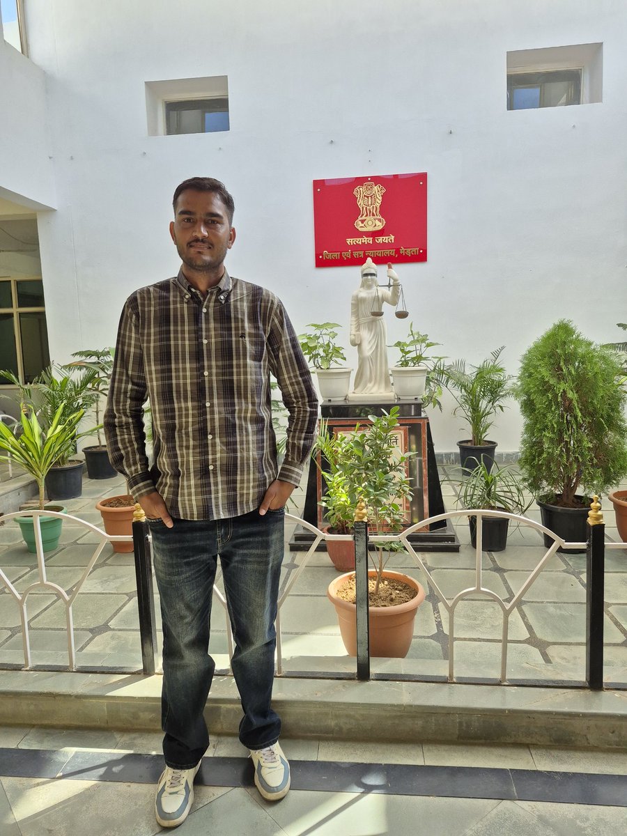 jsrtm's tweet image. जिला न्यायालय मेड़ता में कार्यभार ग्रहण किया 
#कनिष्ठ_सहायक #LDC @LDCsangh 
#मेड़ता #merta_court