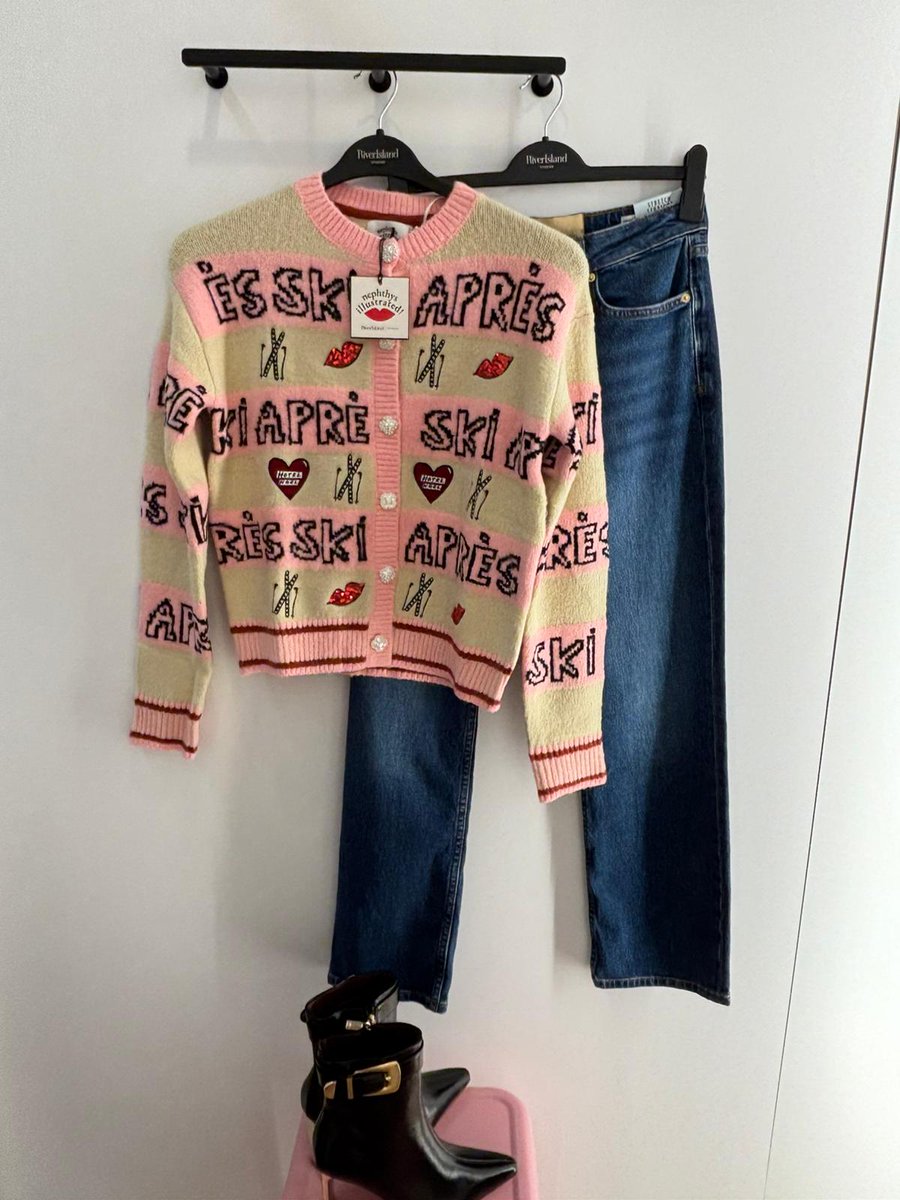 The Nephthys x River Island collaboration has landed here at River Island in BQ!🎄 🎅 

How cute are these jumpers for the festive season 😍 There's only a limited amount of stock in-store, get yours before they're gone...it will be Christmas before you know it.