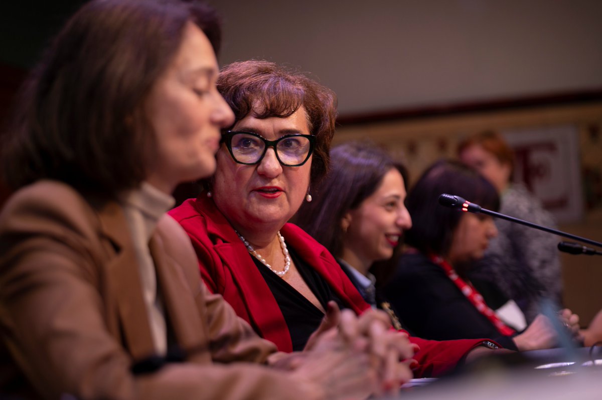 zgurmai_EN's tweet photo. I’m honoured to be re-elected as President of @PES_Women.

We will not whisper. We will roar — for women’s rights, equality, and freedom across Europe.
Together, we are bold, feminist, and unstoppable. 🌹✊🇪🇺
#PESWomen #FeministEurope #Equality https://t.co/cDJhBbNHea