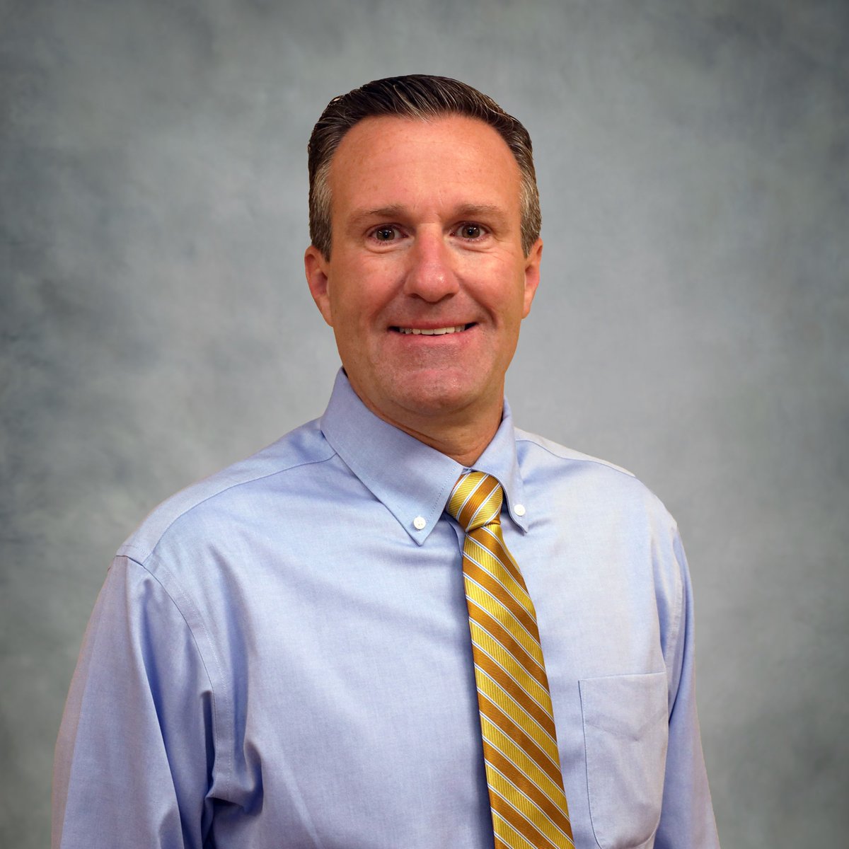 SenecaFamily's tweet image. Join us in welcoming the new Principal of Seneca High School, Mr. Dave New, to the Seneca Family! 🦅
With a passion for student achievement and a commitment to success, he is ready to lead us into an amazing new chapter. #LRHSD
Read more about Mr. New ➡️ seneca.lrhsd.org/all-news