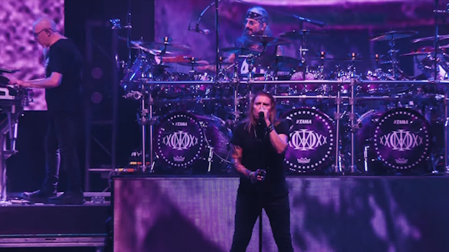BLABBERMOUTHNET's tweet image. DREAM THEATER Shares 'Barstool Warrior' Performance Video From Upcoming 'Quarantième: Live À Paris' CD And Blu-Ray blabbermouth.net/news/dream-the…