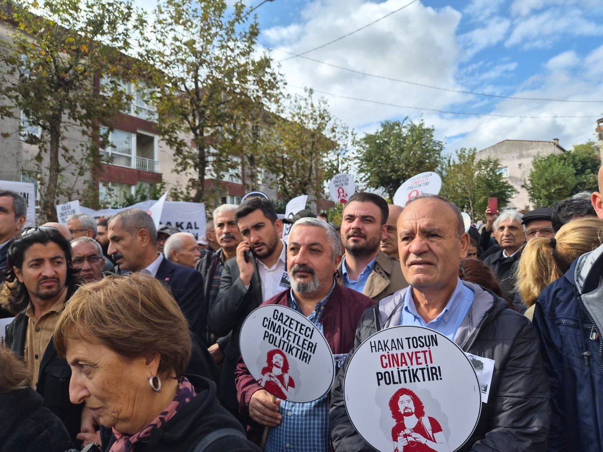 Basın emekçisi, yaşamını halkın haber alma hakkına ve doğanın, yaşamın savunusuna adamış değerli yol arkadaşımız Gazeteci Hakan Tosun’u sonsuzluğa uğurladık.