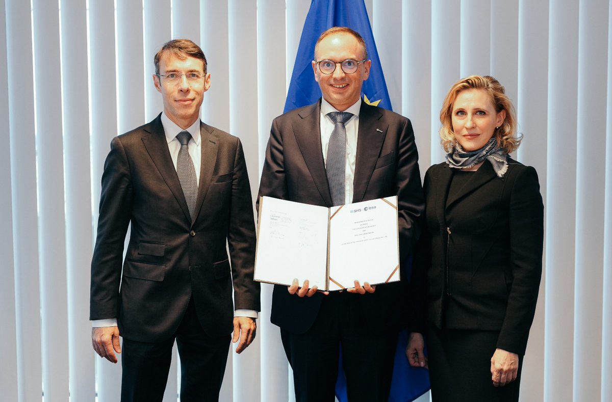 🚀 𝗠𝗶𝗹𝗲𝘀𝘁𝗼𝗻𝗲 𝗶𝗻 𝗘𝘂𝗿𝗼𝗽𝗲𝗮𝗻 𝗖𝗼𝗻𝗻𝗲𝗰𝘁𝗶𝘃𝗶𝘁𝘆: #SNSJU and #ESA join forces to accelerate the integration of satellite networks in #6G

𝗖𝗹𝗶𝗰𝗸 𝗵𝗲𝗿𝗲 𝘁𝗼 𝗹𝗲𝗮𝗿𝗻 𝗺𝗼𝗿𝗲 👉 lnkd.in/drikVPfX

#NTN #Space #5G #6G #DigitalEU #Satellite