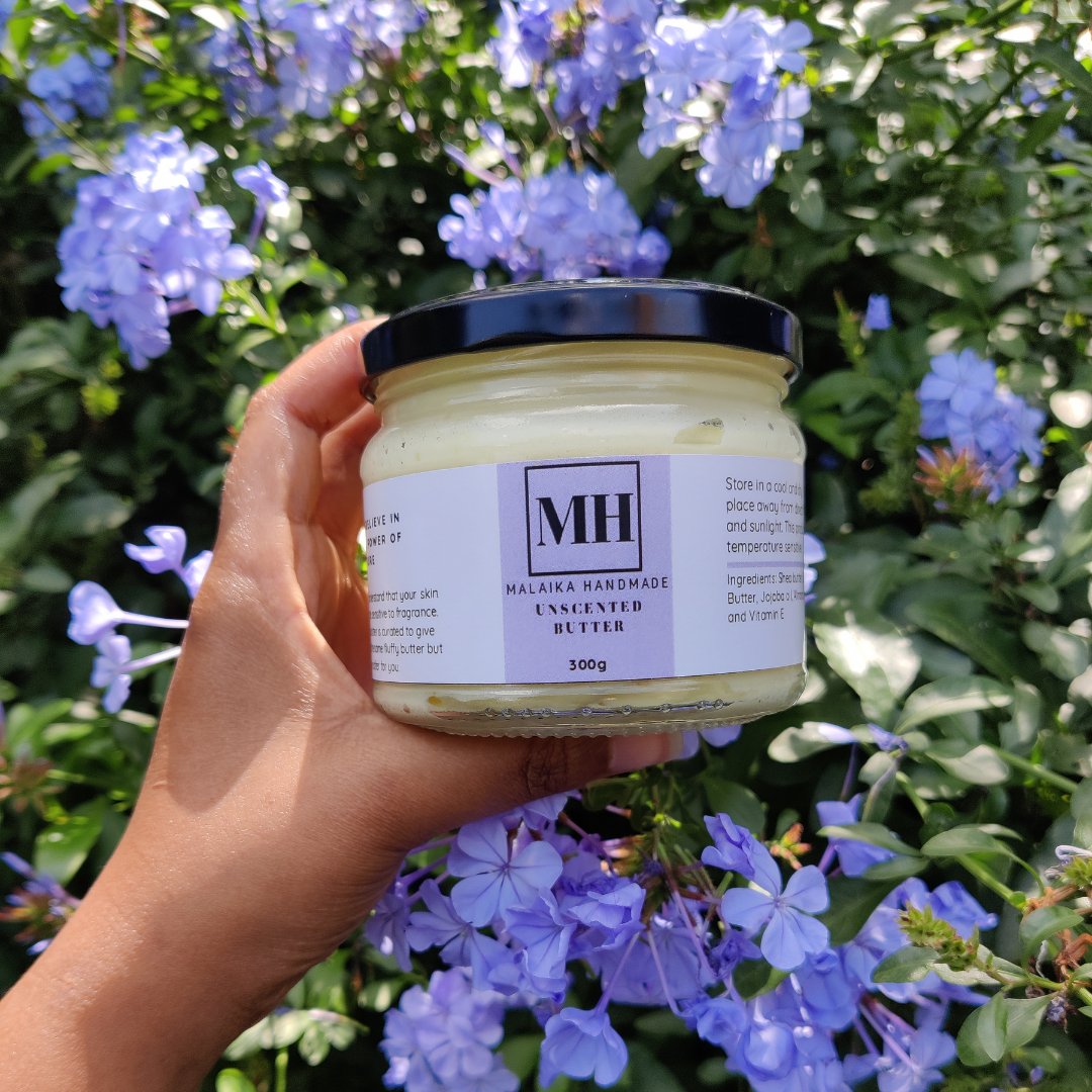 HandmadeMalaika's tweet photo. Self-care is not vanity — it’s a ritual of roots and renewal. 🌿 #MalaikaHandmade https://t.co/bzuxj7vSAl