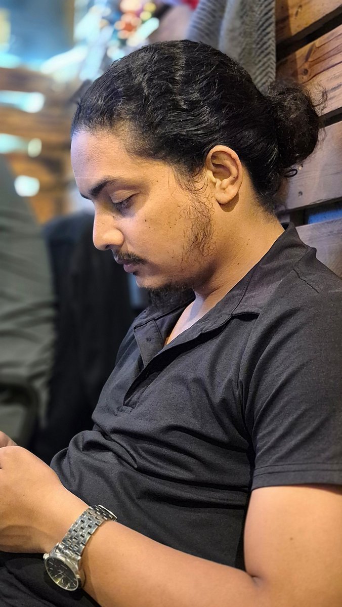 यहाँ जे भइरहेको छ, हुनेवाला छ, वा भइसकेको छ—यी सबै कुरा पहिले नै कसै न कसैले अनुमान गरेका नै कुराहरू हुन्। संसारमा कहिल्यै पनि कसैले अनुमान नगरेको कुरा भने बिरलै मात्र हुन्छ।