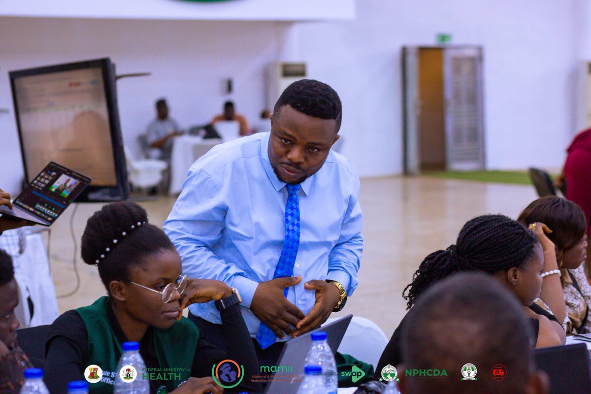 oyoswap's tweet photo. Mamii Day 3. 
After two days of intensive fieldwork across Afijio, Akinyele and Ibadan South-West LGAs, today's session focused on sharing findings and translating them into action.

@SWApGov
@NphcdaNG
@Nemsas_fmoh
@Fmohnigeria
@oyostategovt
@healthfellowsng https://t.co/d0toWRAu3H