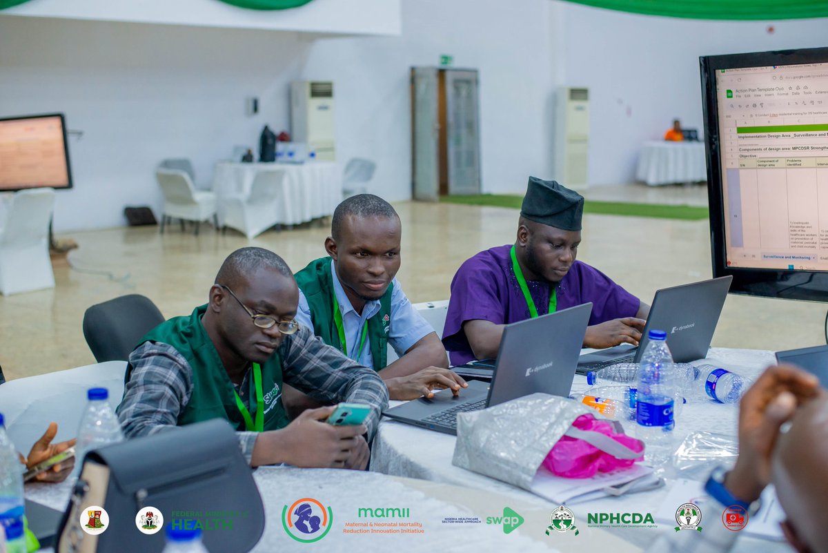 oyoswap's tweet photo. Mamii Day 3. 
After two days of intensive fieldwork across Afijio, Akinyele and Ibadan South-West LGAs, today's session focused on sharing findings and translating them into action.

@SWApGov
@NphcdaNG
@Nemsas_fmoh
@Fmohnigeria
@oyostategovt
@healthfellowsng https://t.co/d0toWRAu3H