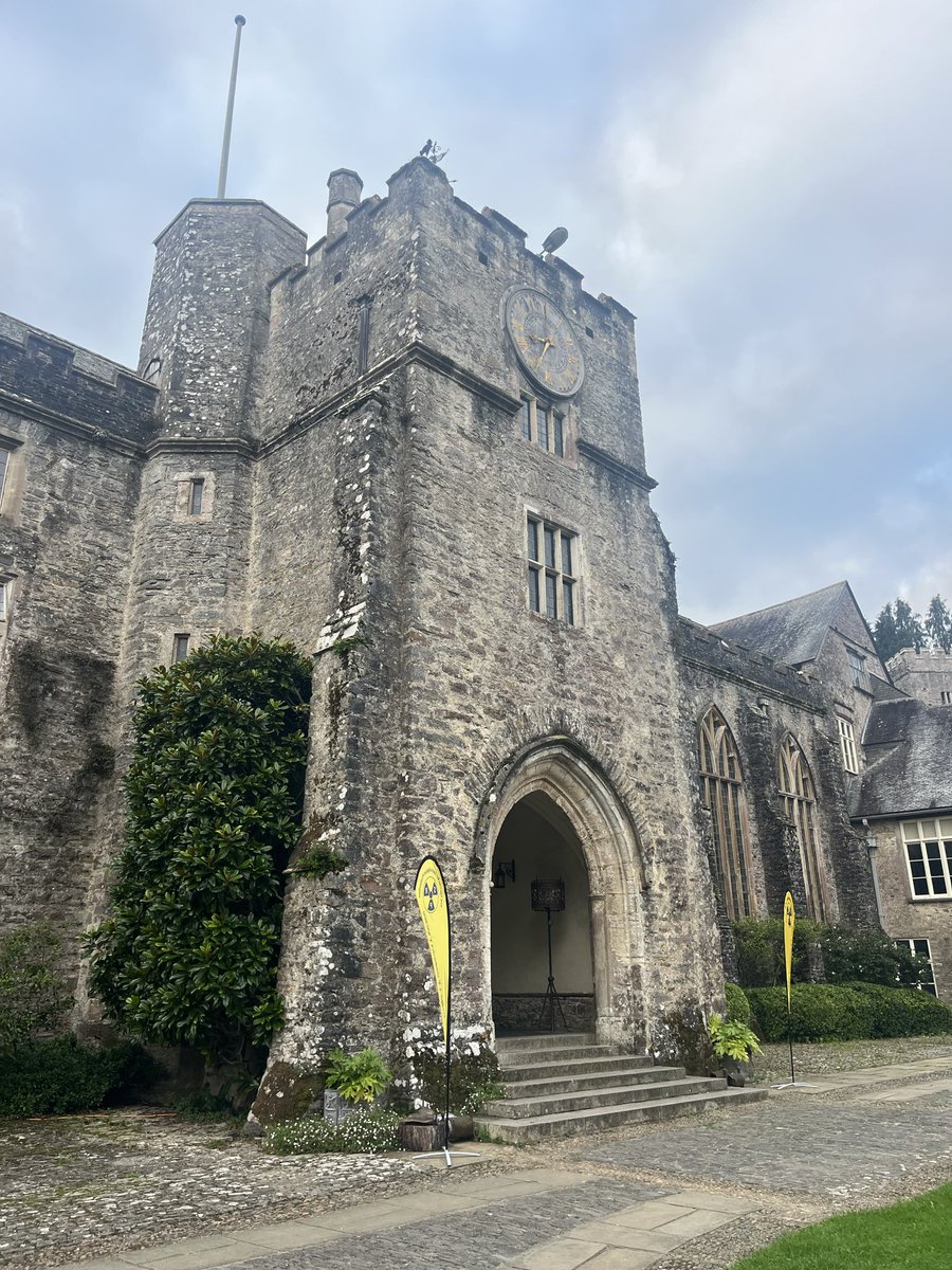 MedicalRPA's tweet photo. Great day at the South West @SRP_UK conference. Some really diverse and  interesting talks from the radiation protection community ☢️ https://t.co/tTX1UC26LD