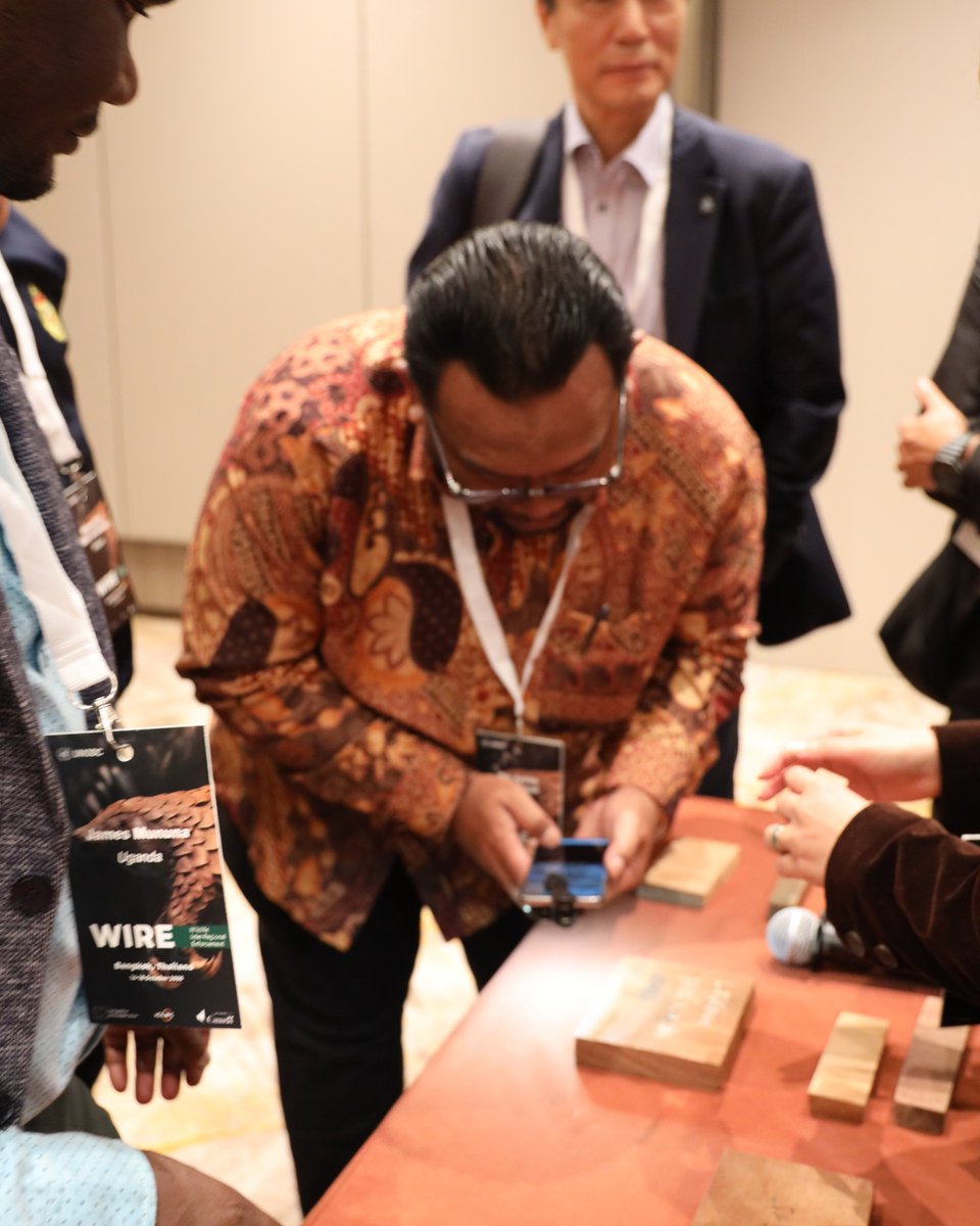 UNODC_ENV's tweet image. From rhino chip scanners to AI-driven platforms like the WildCrime Compass, innovative tools presented at the WIRE Forum are shaping the future of counter-wildlife trafficking and global enforcement. 🦏🧭

#endENVcrime