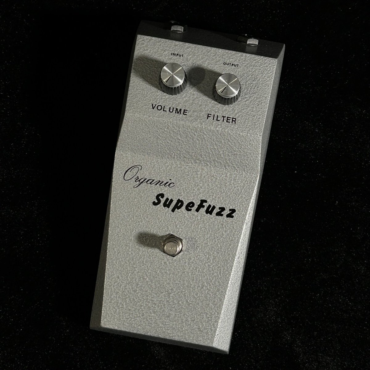 shima_nagoya's tweet image. 今年は初の試みがあります。
Supa Fuzz好きの方はご注目ください。

Organic Sounds～様々なFuzzの鳴らし方～

ギタリスト藤倉氏によるコラボペダルを弾き比べるイベント では爆音で音を浴びれます！

参加予約はこちらから！ shimamura.co.jp/g_lover/nagoya/

#ギタラバ2025 #ギタラバNAGOYA #ギタラバ名古屋